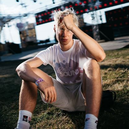BALATON SOUND // Férfi Hello Sound Póló termékhez kapcsolódó kép