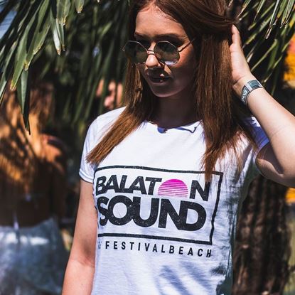 BALATON SOUND // Női Fesztiválpóló termékhez kapcsolódó kép