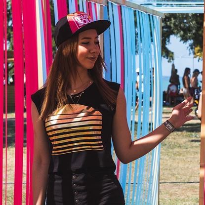 BALATON SOUND // Női Naplemente Haspóló termékhez kapcsolódó kép